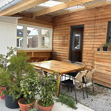Geraeumiges Tiny Haus Fuer 1 Bis 8 Personen Mit Infrarotkabine *