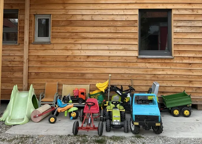 Geraeumiges Tiny Haus Fuer 1 Bis 8 Personen Mit Infrarotkabine *
